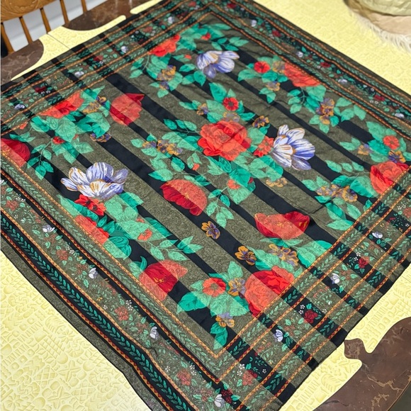 Vintage Floral Green and Red Scarf - Picture 1 of 7